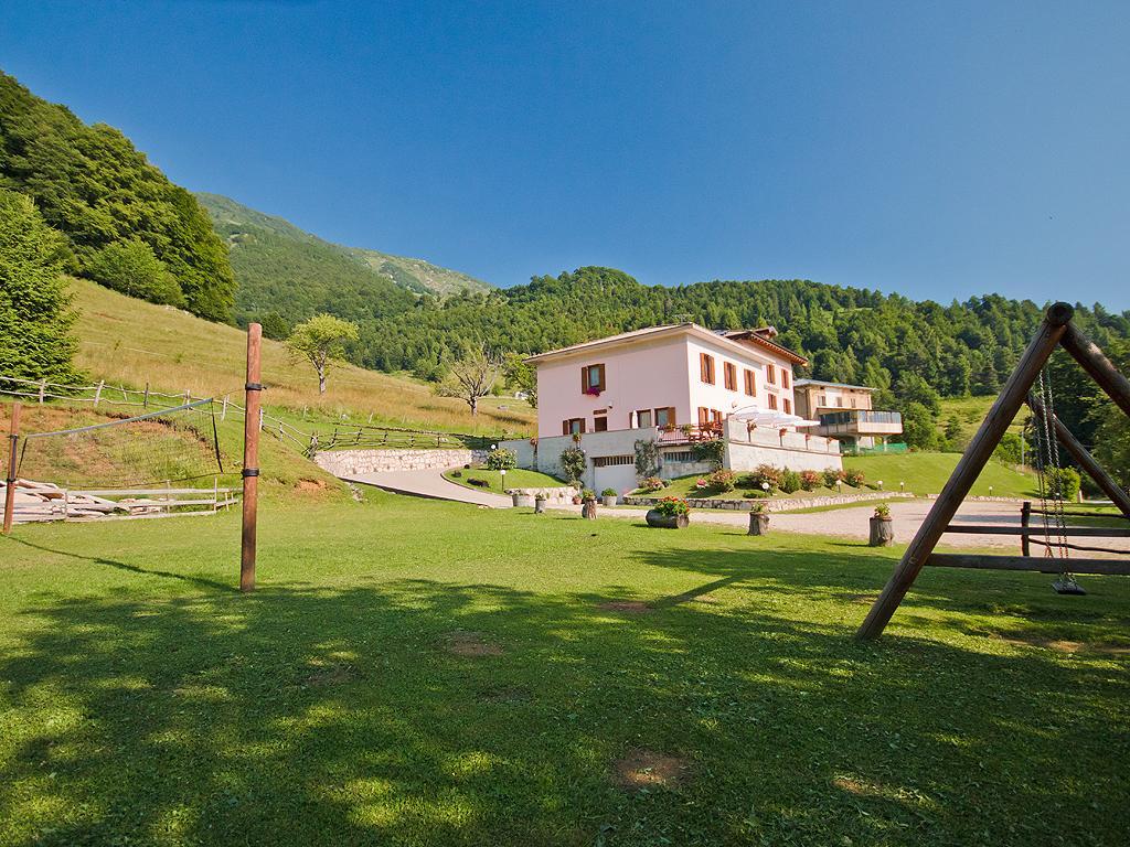 Albergo Alpino Da Tullio Авіо Екстер'єр фото