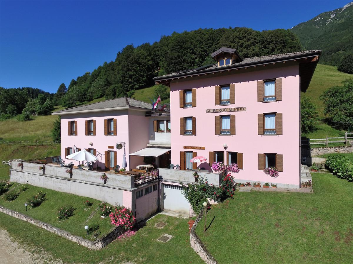 Albergo Alpino Da Tullio Авіо Екстер'єр фото